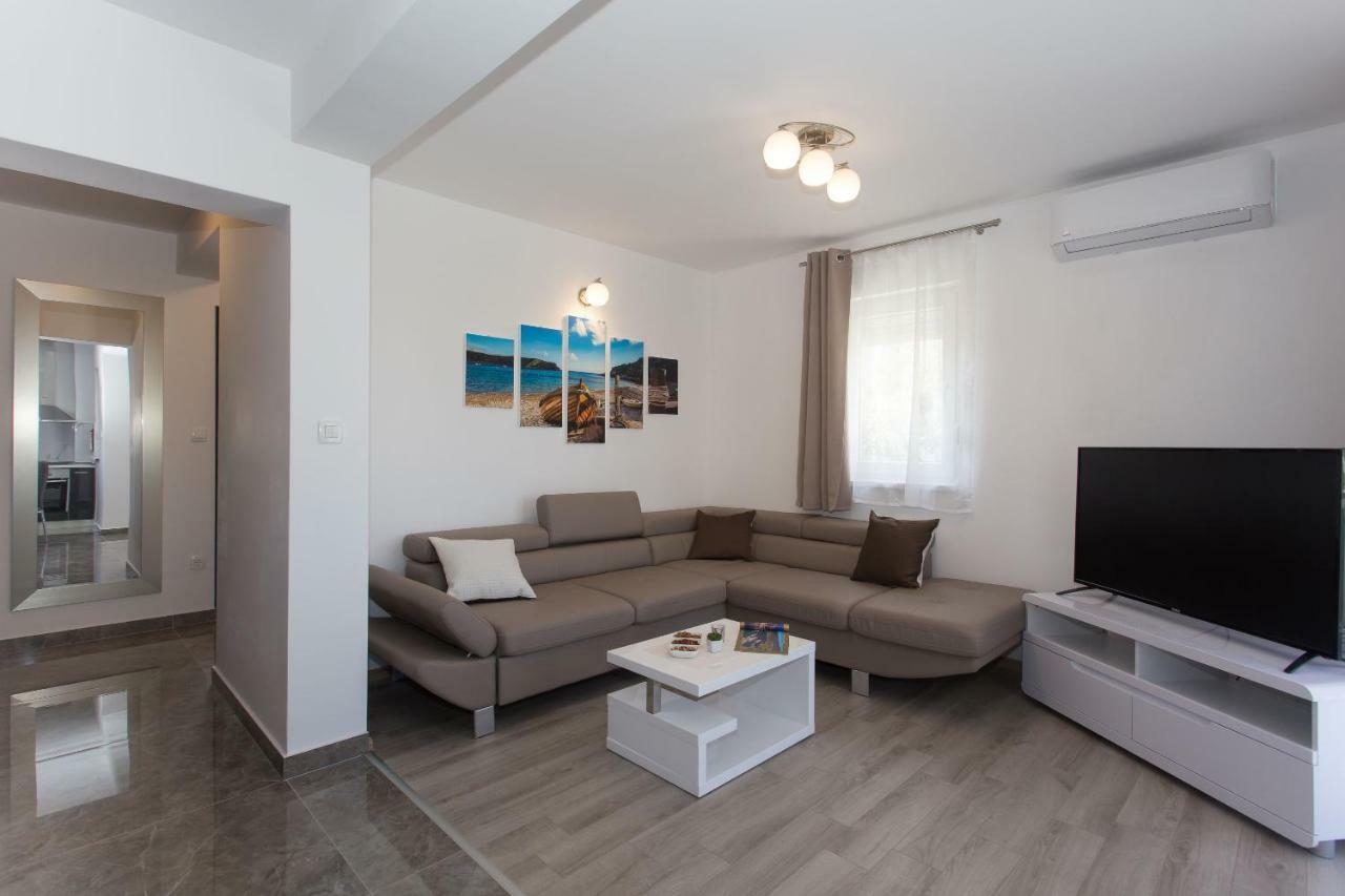 Villa Honey سيغيت فغانييتْسا المظهر الخارجي الصورة